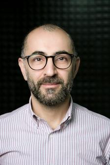 Reach Riband Ahmed directly through Journalist.net, the only and best way to reach verified Fixers. Riband Saadallah Ahmed is a Kurdish...