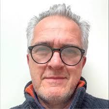 Andres Reynaldo is a Journalist based in Miami, specializing in Business and Finance with expertise in Video Package (Web / Broadcast) and Audio package (Radio / Podcast). Available for freelance assignments on Paydesk. Speaks Spanish and English