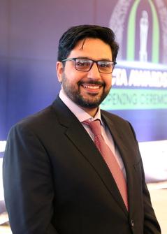 Faiz Paracha is a Journalist based in Islamabad, specializing in Business and Finance with expertise in Video Package (Web / Broadcast) and Audio package (Radio / Podcast). Available for freelance assignments on Paydesk. Speaks Punjabi and Urdu