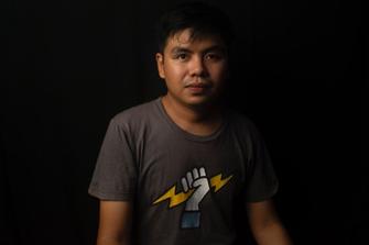 Paing Aung is a Photographer, Videographer And Journalist based in Chiang Mai, specializing in Politics and Current Affairs with expertise in Video Package (Web / Broadcast) and Interview (Video / Broadcast). Available for freelance assignments on Paydesk. Speaks English