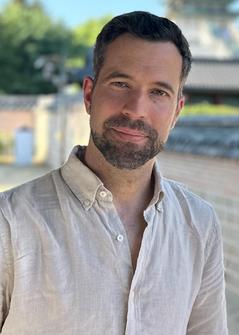 Reach David Placer directly through Journalist.net, the only and best way to reach verified Journalists. Journalist, writer, and YouTuber. News...