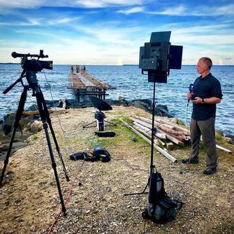 Stefan Armbruster is a Drone Pilot, Fixer, Videographer, Photographer And Journalist based in Brisbane City, specializing in Business and Politics with expertise in Audio package (Radio / Podcast) and Interview (Video / Broadcast). Available for freelance assignments on Paydesk. Speaks German