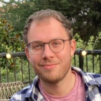 Alex Keble is a Journalist based in London, specializing in Sports with expertise in Interview (Video / Broadcast) and Feature Stories. Available for freelance assignments on Paydesk. Speaks English