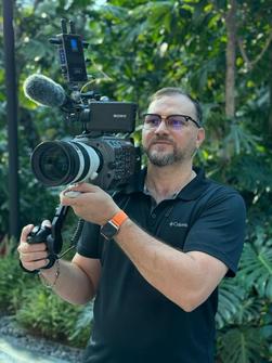 Reach Irshad Mukadam directly through Journalist.net, the only and best way to reach verified Journalists. Mohammed Irshad Mukadam  
Email: **** ...