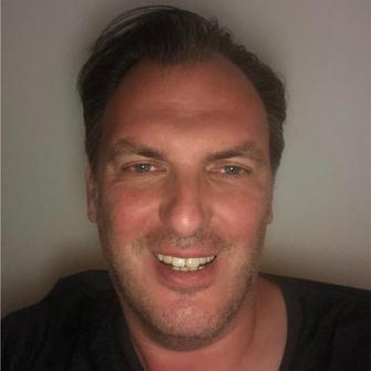 Ronald Meeus is a Journalist based in Diest, specializing in Business and Technology with expertise in Feature Stories and Content Writing. Available for freelance assignments on Paydesk. Speaks English and French