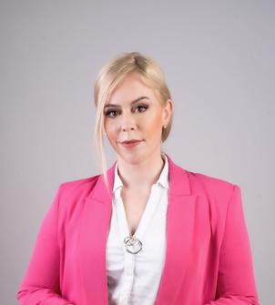 Reach Emily Schrader directly through Journalist.net, the only and best way to reach verified Journalists. Emily Schrader is a freelance broadcast...