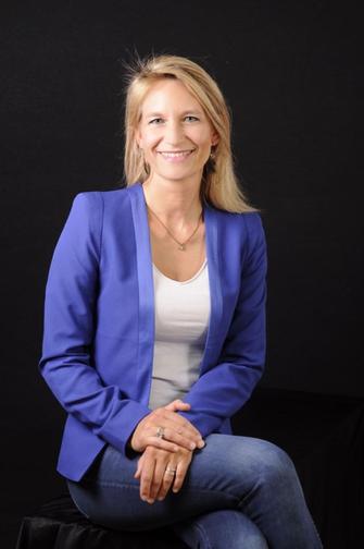 Maud Watine is a Drone Pilot, Journalist And Videographer based in Barcelona, specializing in Politics and Current Affairs with expertise in Interview (Video / Broadcast) and Documentaries. Available for freelance assignments on Paydesk. Speaks Catalan and English
