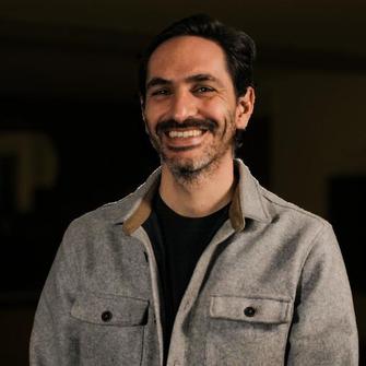 Reach Lionel Laval directly through Journalist.net, the only and best way to reach verified Videographers. Multi-Cameras Director / Videographer /...