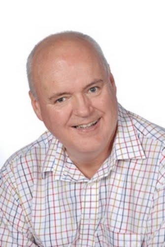 Nicholas Newman is a Journalist based in London, specializing in Business and Finance with expertise in Interview (Video / Broadcast) and Feature Stories. Available for freelance assignments on Paydesk. Speaks English